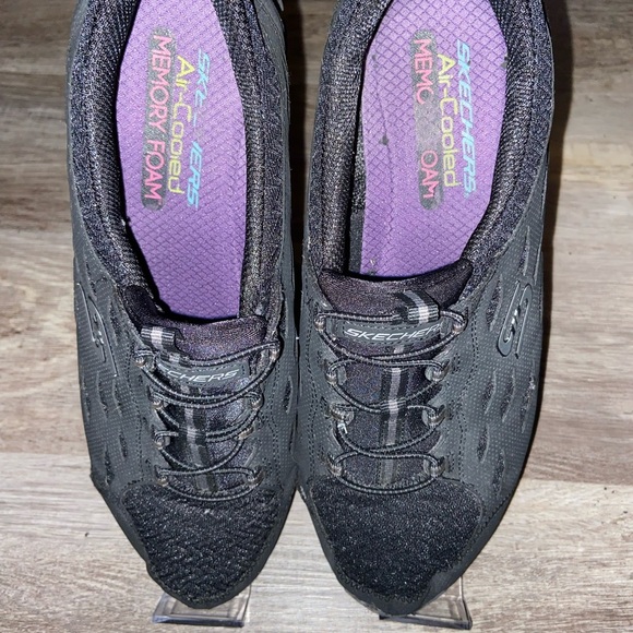 WOMEN'S Skechers size 11 black
Gratis - Strolling (G) - Picture 4 of 7
